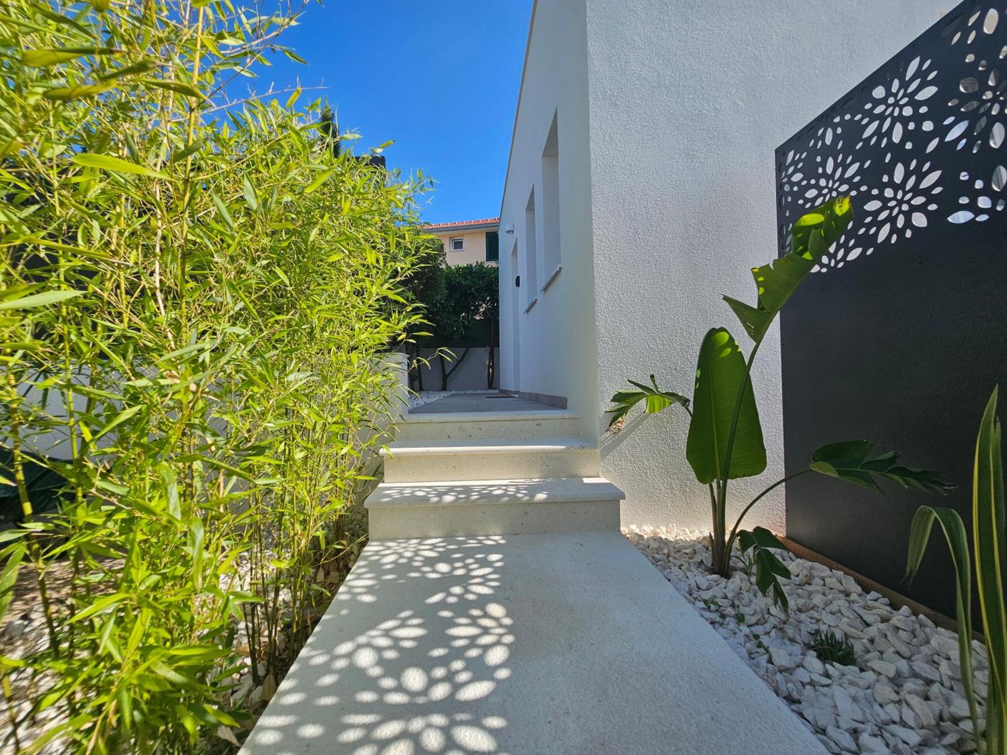 טרוגיר The Three Flowers Pool House מראה חיצוני תמונה